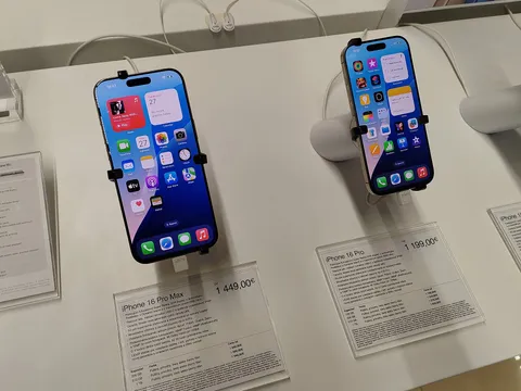 Apple iPhone 16 Pro, 256 ГБ, Unlocked